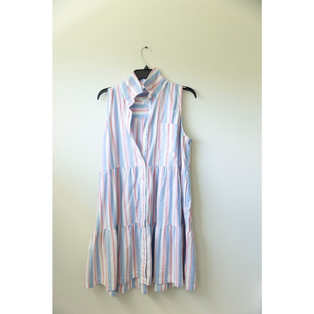 Crown & Ivy - Preloved - L